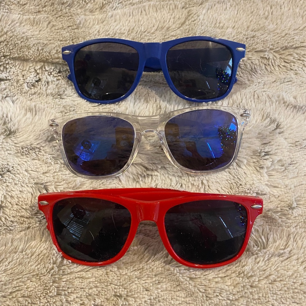 2 pairs sunglasses (red and blue)